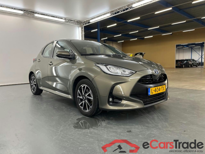 TOYOTA Yaris 1.5 Hybrid Dynamic #2
