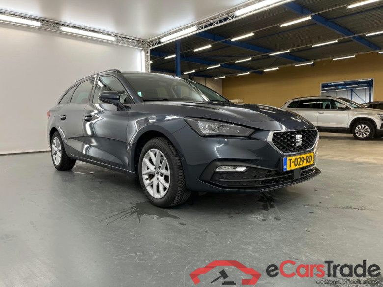 SEAT Leon Sportstourer 1.0etsi mhev style business intense 81kW dsg-7 aut #2