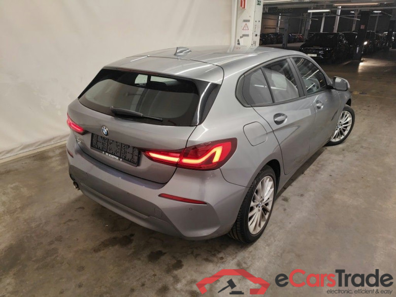 BMW 1 Reeks Hatch 116iA (80 kW) 5d #2