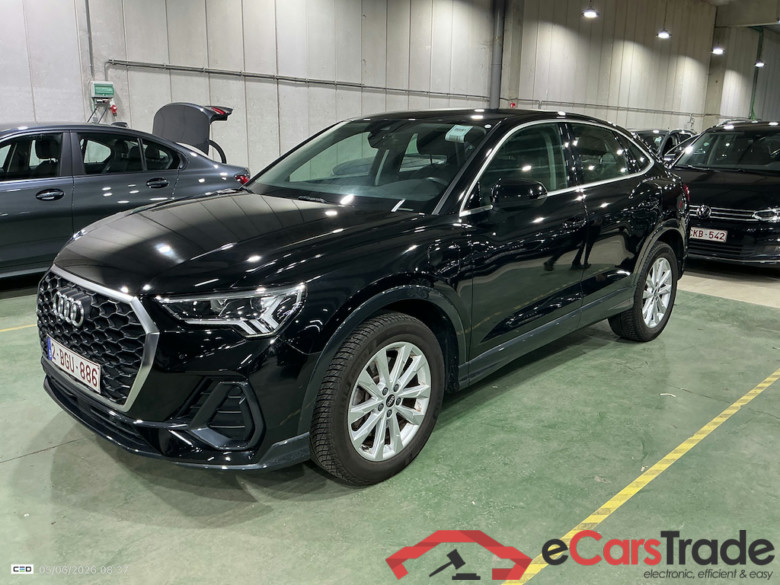 AUDI Q3 Sportback 1.4 45 TFSI E S TRONIC #1