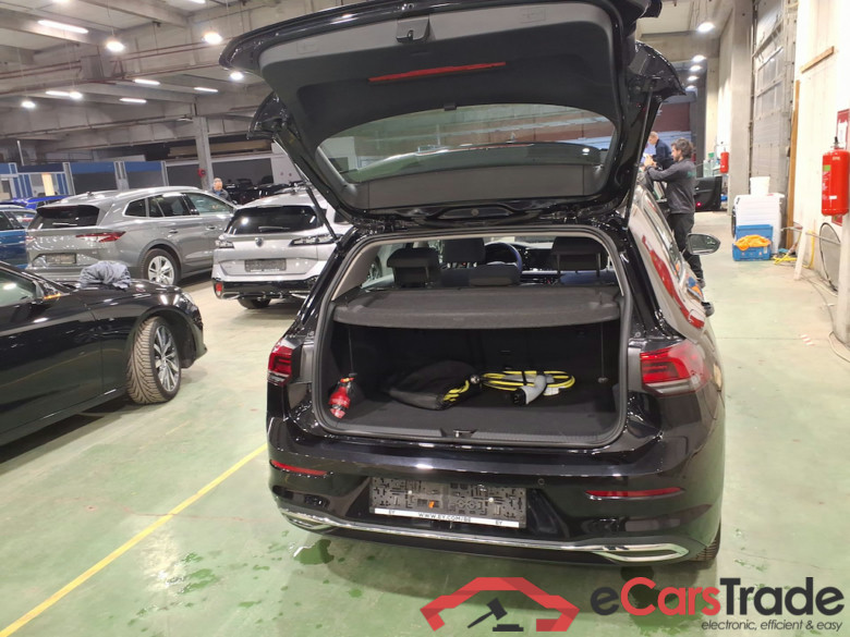 VOLKSWAGEN GOLF VIII 1.4 EHYBRID STYLE BUSINESS DSG #3