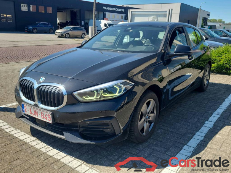 BMW 1 SERIES HATCH 1.5 118IA (100KW) #1