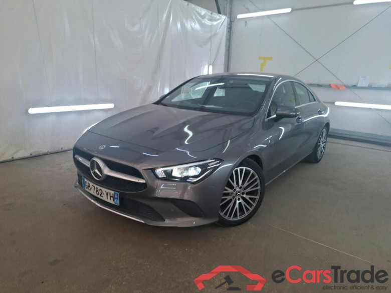 MERCEDES-BENZ CLA Coupe / 2019 / 4P / Coupé CLA 200 d Business Line BA8 #1