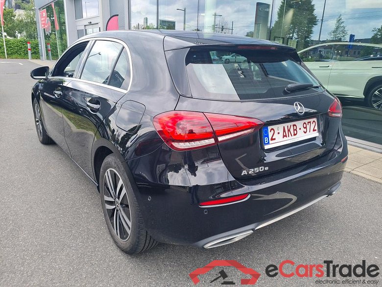 MERCEDES-BENZ CLASS A (W177) A 250 e PHEV Business Solution #3