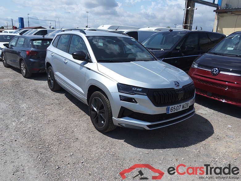 SKODA Karoq 2.0 TDI 110kW 150cv DSG AutomÃ¡tico Sportline #1