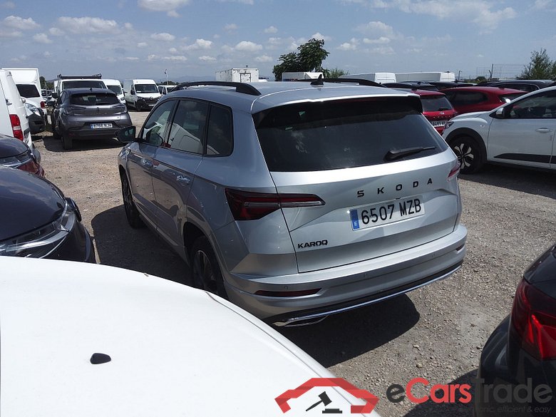 SKODA Karoq 2.0 TDI 110kW 150cv DSG AutomÃ¡tico Sportline #2