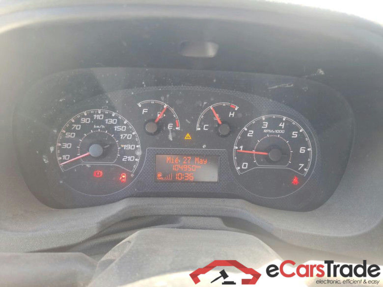 FIAT Fiorino / 2016 / 3P / furgón derivado de turismo Cargo Base 1.4 Natural Power 51kW (70CV) #4