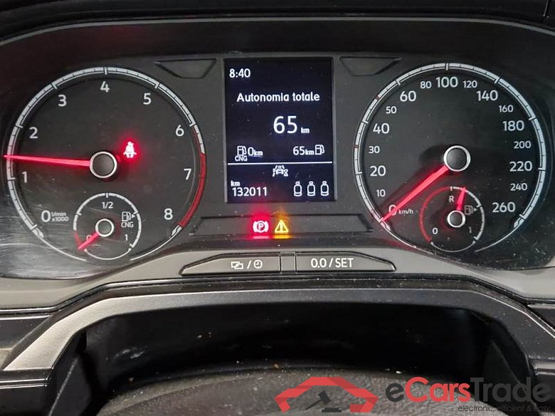 VOLKSWAGEN POLO / 2017 / 5P / BERLINA 1.0 TGI TRENDLINE #4