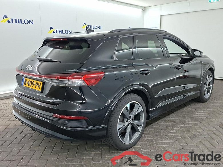 AUDI Q4 e-tron 40 e-tron Launch edition S Competition 5D 150kW #3