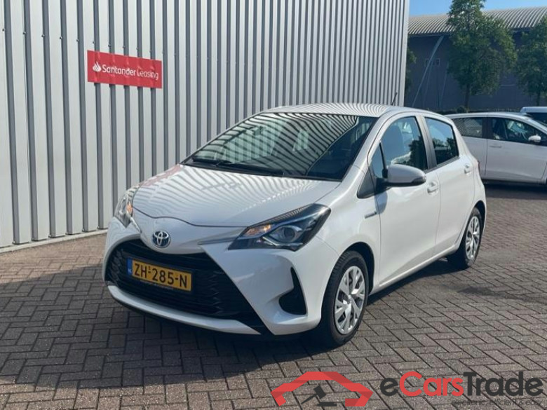 TOYOTA YARIS 1.5vvti hybrid active 74kW cvt aut #1