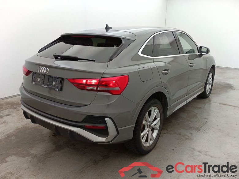 Audi Q3 Sportback 35 TDI S tronic S Line Business Ed 5d #2
