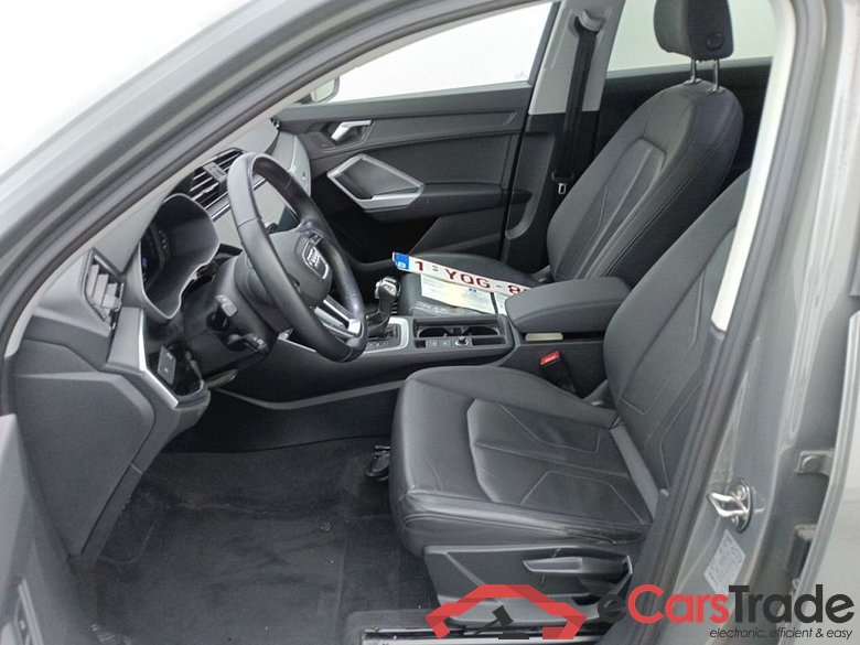 Audi Q3 Sportback 35 TDI S tronic S Line Business Ed 5d #3