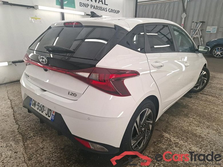 i20 Intuitive 1.2 85CV BVM5 E6d #3