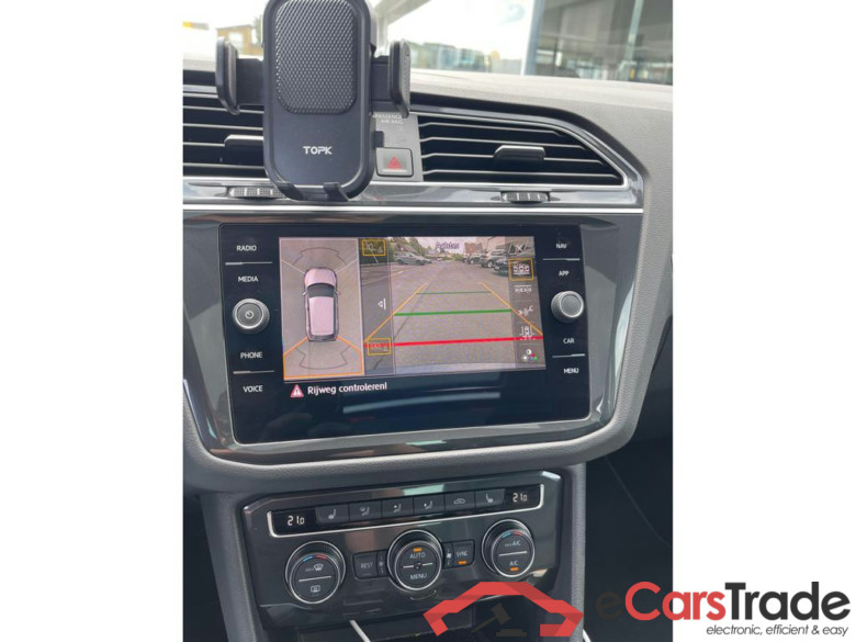 VOLKSWAGEN Tiguan Comfortline 2.0 TDI SCR 110 kW (150 ch) 7 vitesses DSG #4