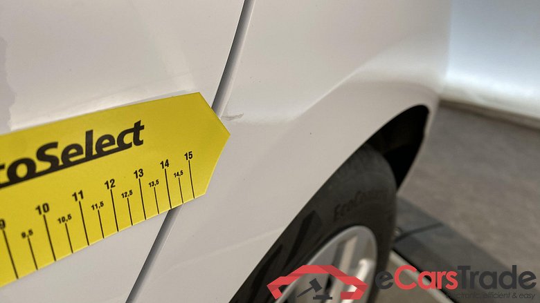 Fiesta CoolConnect 1.1 75CV BVM5 E6dT #6