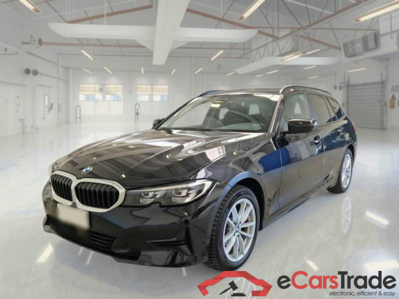 BMW SERIE 3 / 2018 / 5P / STATION WAGON 318D 48V BUSINESS ADVANTAGE TOURING AUTO #1