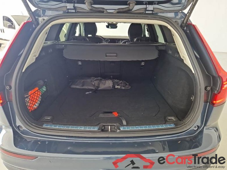 VOLVO V60 / 2019 / 5P / STATION WAGON B4 D AUTOM.CORE #5