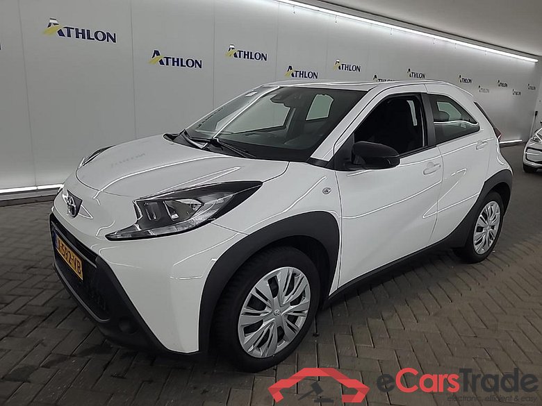 TOYOTA Aygo X 1.0 VVT-I MT play 5D 53kW