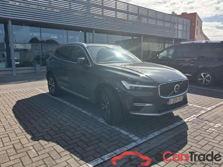 VOLVO XC60 2.0 T6 PHEV AWD Core Bright (257kW) #2