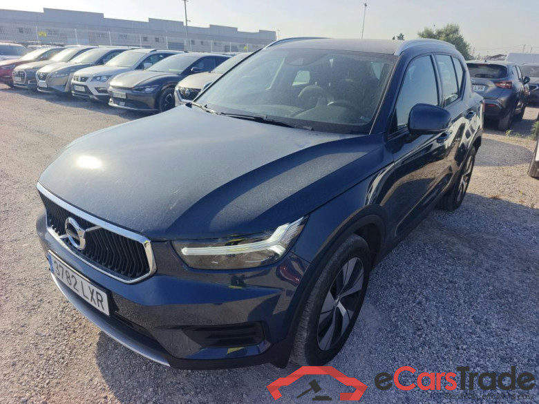 VOLVO XC40 / 2017 / 5P / todoterreno 1.5 T2 Momentum Pro Auto #1