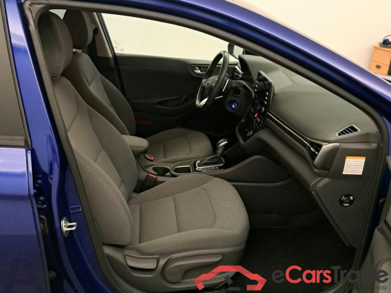 HYUNDAI IONIQ / 2019 / 5P / berlina con portón 1.6 GDI PHEV Klass DCT #6