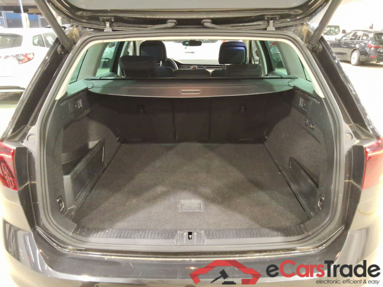 VOLKSWAGEN PASSAT VARIANT GTE - 2020 1.4 TSI PHEV GTE Business DSG #3