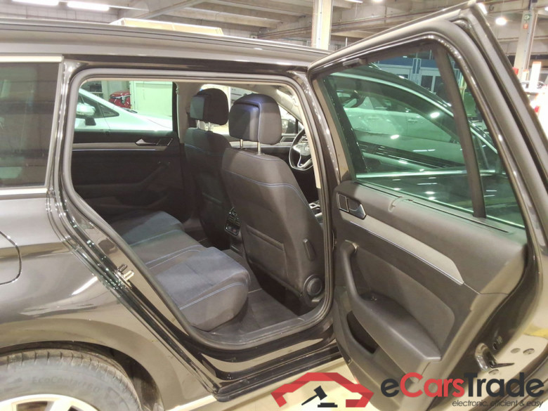 VOLKSWAGEN PASSAT VARIANT GTE - 2020 1.4 TSI PHEV GTE Business DSG #5