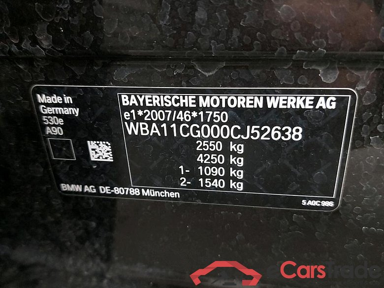 BMW - BMW 5 TOURING 530e 292PK Business Edition With Heated Dakota Seats & Driving Assistant Pro & Safety Pack & Parking Assistant  * HYBRID * #6