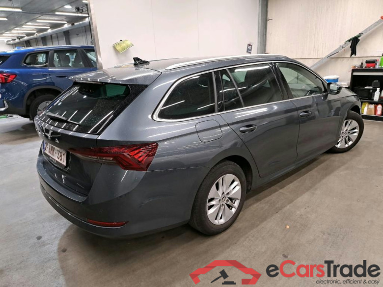 SKODA - SKO OCTAVIA COMBI 1.0 TSI 110PK Ambition Pack Premium * PETROL * #2