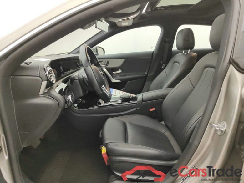 Mercedes-Benz CLA Shooting Brake CLA 180 d Business Solution Aut. 5d #3