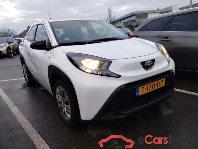 TOYOTA Aygo X 1.0 VVT-i MT Play #2