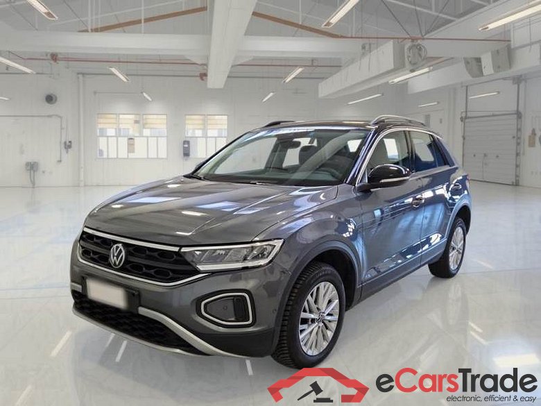 VOLKSWAGEN T-ROC / 2021 / 5P / SUV 2.0 TDI SCR LIFE DSG
