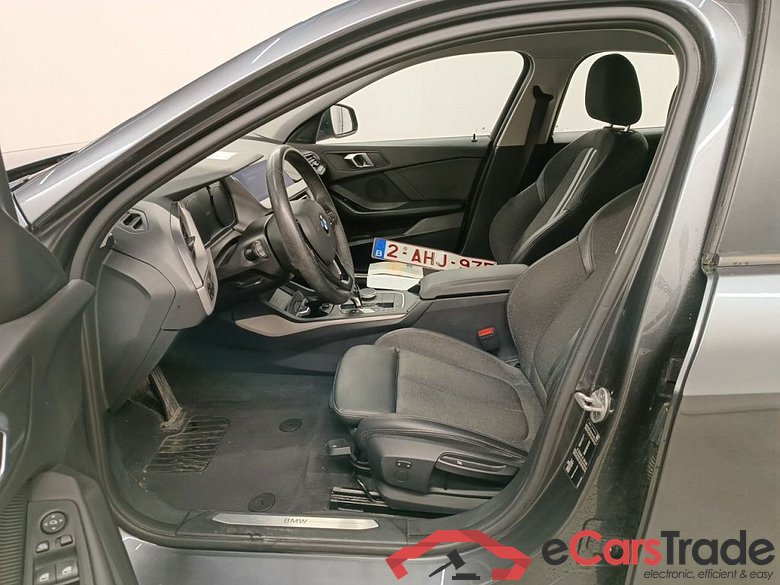 BMW 1 Reeks Hatch 116dA (85 kW) 5d #3