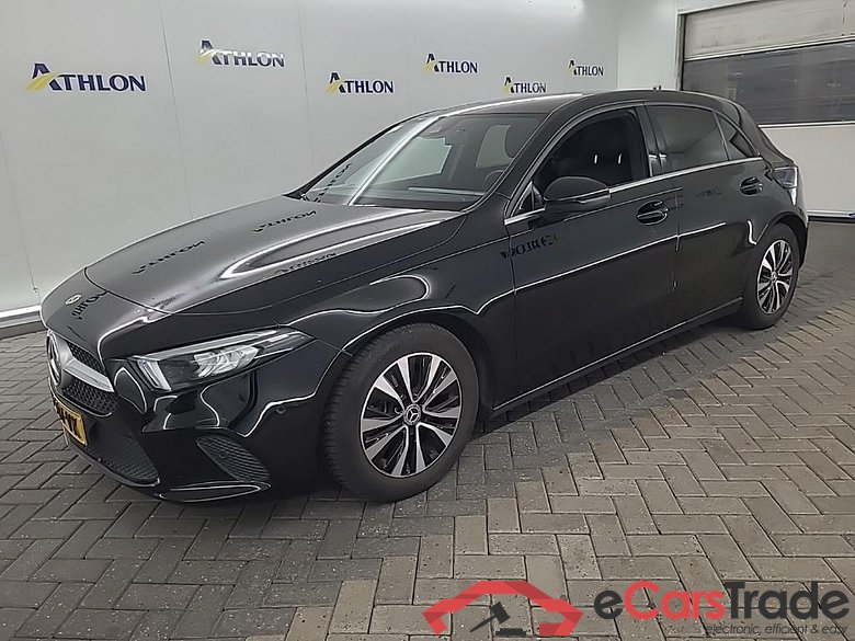 MERCEDES-BENZ A-klasse A 180 7G-DCT Business Solution 5D 100kW