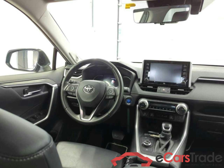 TOYOTA RAV4 2.5 Hybrid AWD Style #3