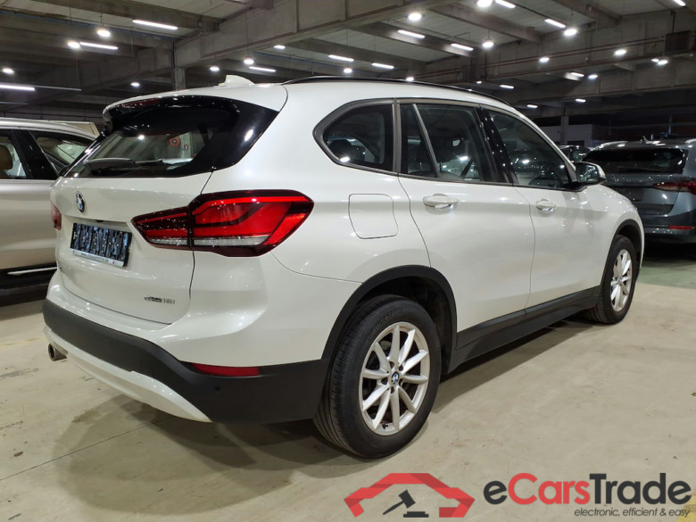 BMW X1 - 2019 1.5iA sDrive18 OPF #4