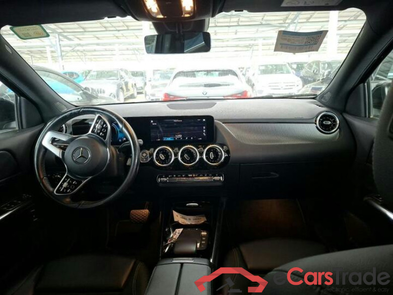 Mercedes GLA 200d Aut. LED Widescreen Navi 1/2 Sport-Leather KeylessGo Camera Klima PDC ... #5