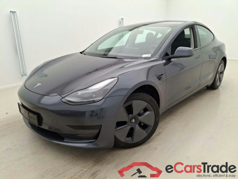 TESLA MODEL 3 RWD AUTOPILOT #1
