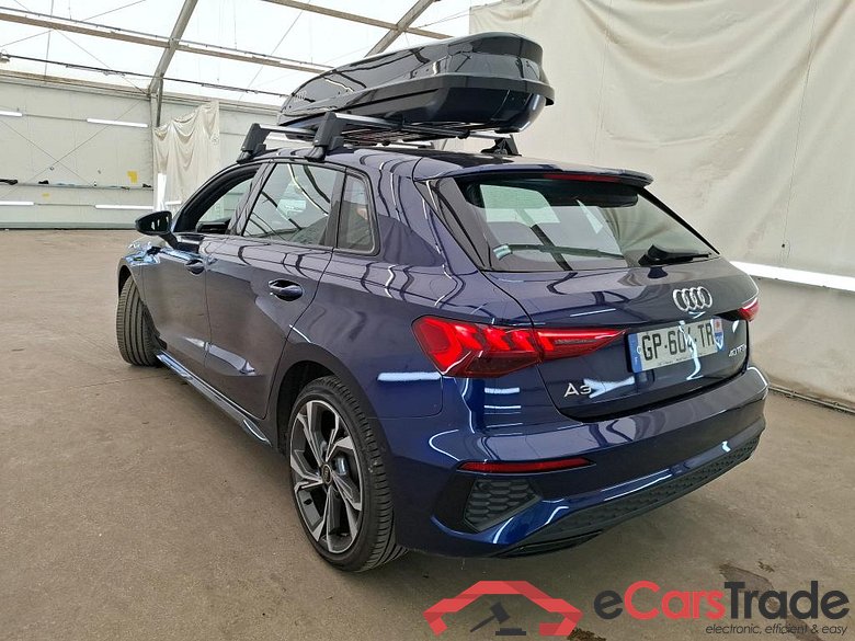 AUDI A3 Sportback / 2020 / 5P / Berline 40 TFSI e 204 S Tronic S Line #2