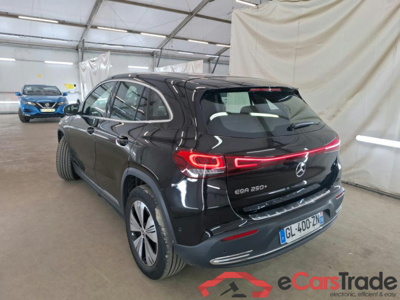 MERCEDES-BENZ EQA / 2021 / 5P / SUV EQA 250 Business Line #3