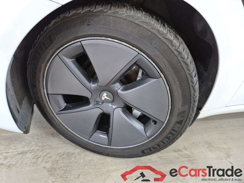 TESLA MODEL 3 LONG RANGE DUAL MOTOR AUTOPILO #5