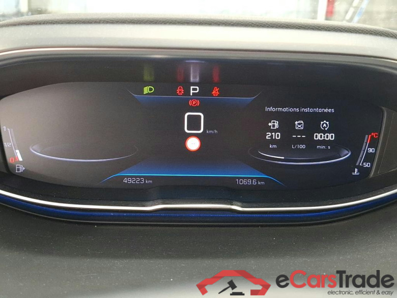 PEUGEOT 5008 / 2020 / 5P / SUV PureTech 180 S&S EAT8 GT Pack #6