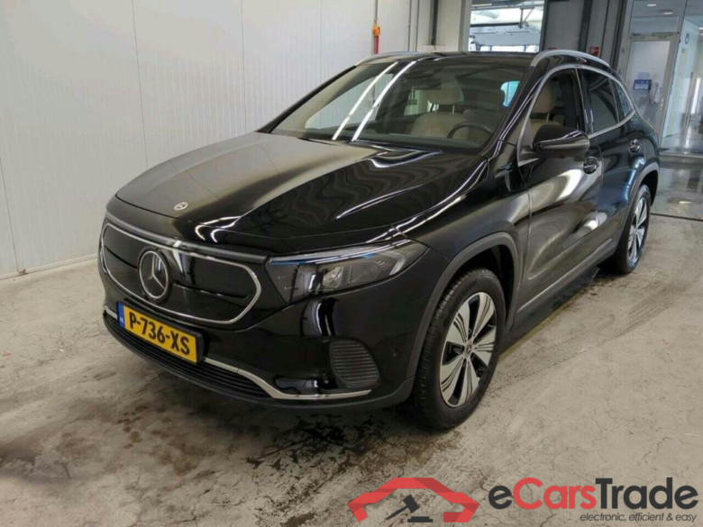 MERCEDES-BENZ EQA 250 Bns Sol. Lux #1