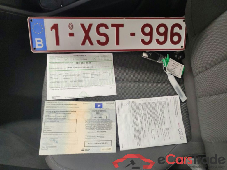 Audi A4 Avant 2.0 30 TDi 100kW S tronic Business Ed 5d #4
