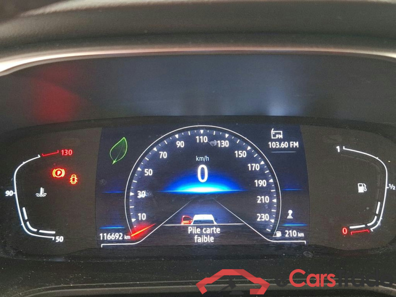 RENAULT Mégane Estate / 2020 / 5P / Break evolution TCe 140 #6