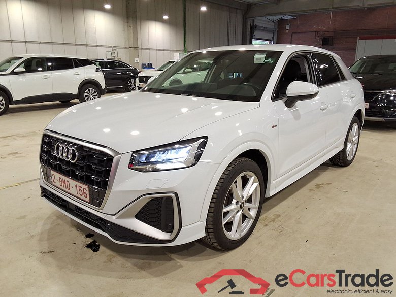 AUDI Q2 1.5 35 TFSI S TRONIC S LINE BUSINESS ED