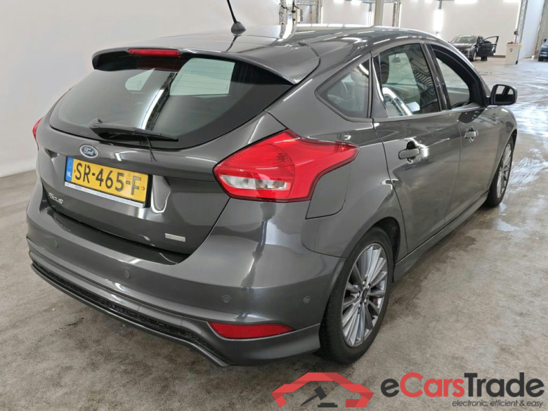Ford Focus 1.0 EcoBoost 125pk ST-Line Business 5d 5d #2