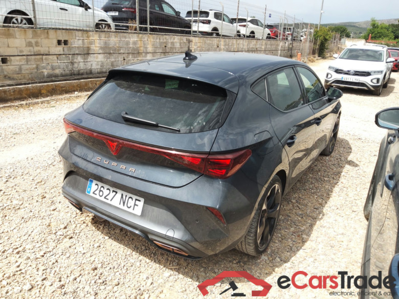 CUPRA Leon 1.5 PHEV DSG 205cv 5P AutomÃ¡tico (Winterpack) #2