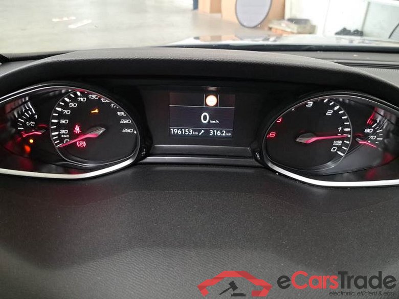 PEUGEOT 308 / 2017 / 5P / STATION WAGON SW BUSINESS BLUEHDI 130 SeS #4