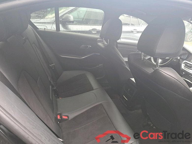 BMW 3-serie 2.0 330E (135KW) BERLINE #6